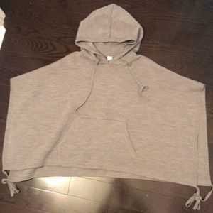 Lululemon Grey Athleisure Poncho (O/S)